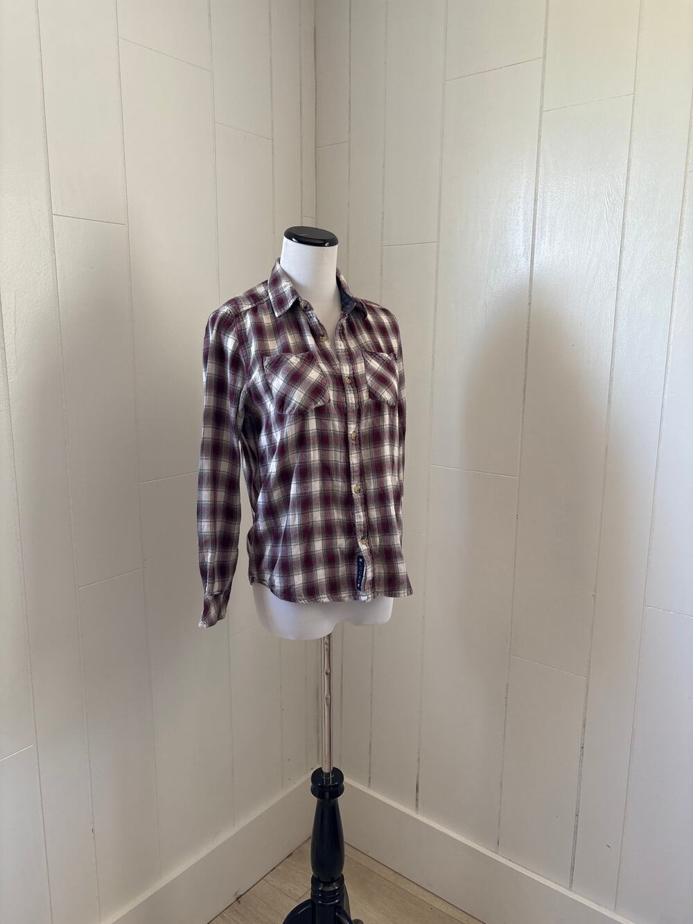 Lucky Brand Purple & White Plaid Flannel Buttondown, Size M